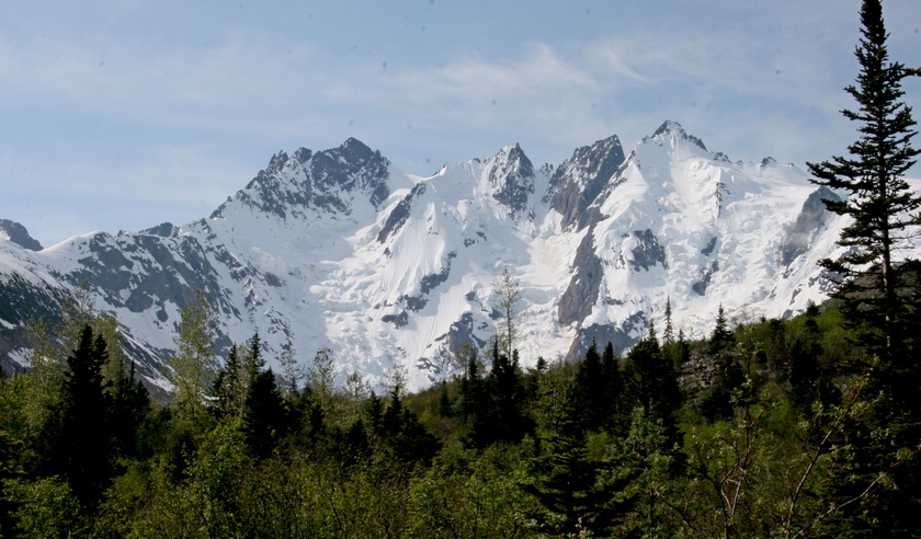 Description: Snow covered mountain in Canada 